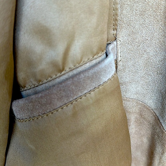 VINTAGE 3B WEST by Tansmith Native American Beaded, Fringed Tan Suede Jacket - Picture 11 of 11